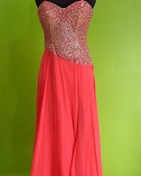 Modelo: 142 TALLA 4 $450 VENTA